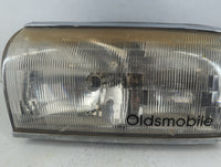 Gmc Sierra 2500 Driver Left Oem Head Light Headlight Lamp - Oemusedautoparts1.com
