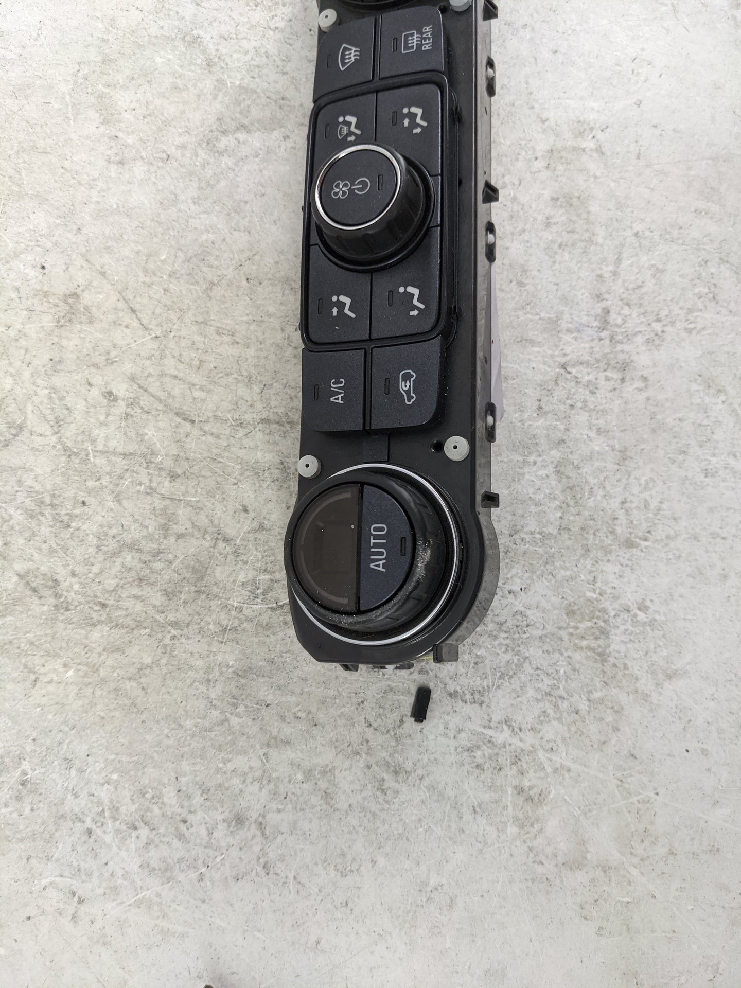 2017 Gmc Sierra 2500 Denali Climate Control Module Temperature AC/Heater Replacement P/N:8425 8726, 737026, 815372982 Fits O