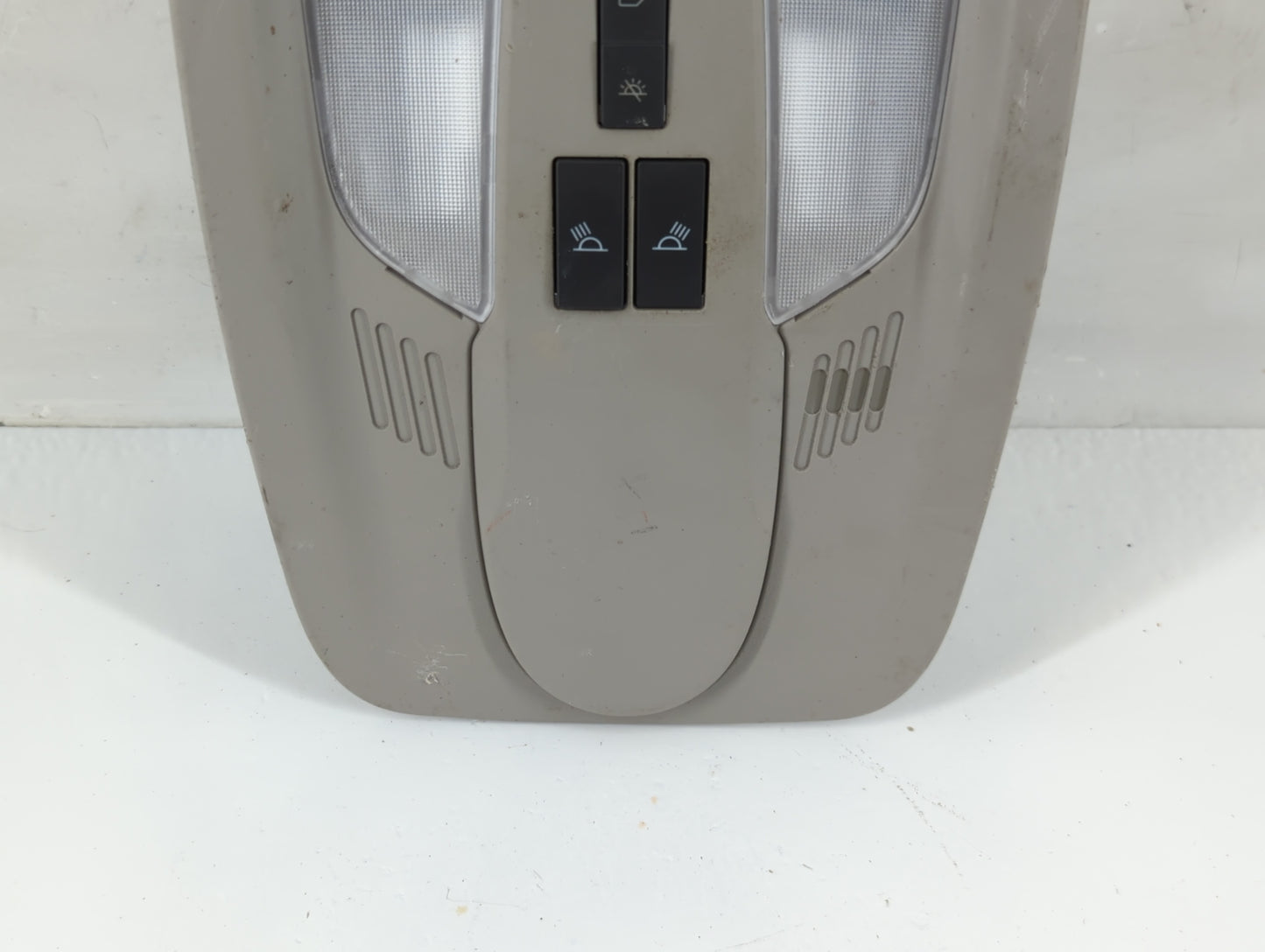 2016-2017 Gmc Terrain Overhead Roof Console Interior Dome Light Grey - Oemusedautoparts1.com