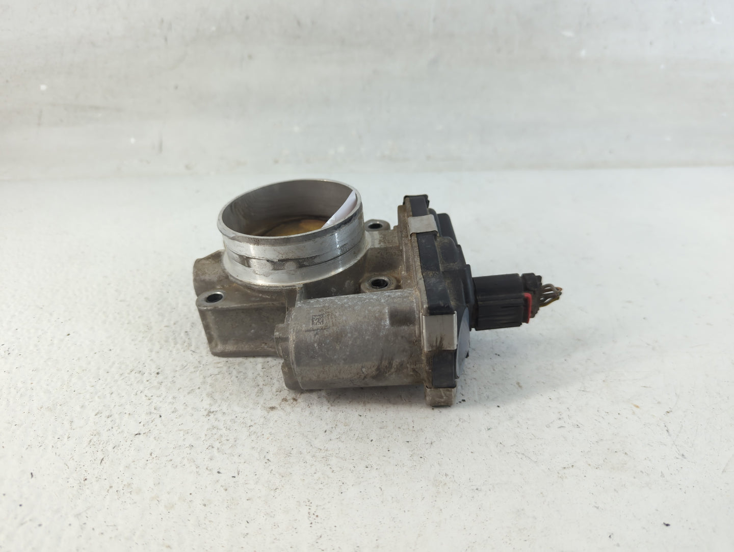 2016-2017 Gmc Terrain Throttle Body P/N:12670834AA Fits Fits 2016 2017 OEM Used Auto Parts - Oemusedautoparts1.com