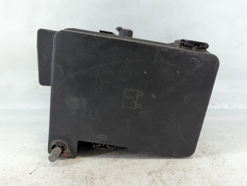 2017 Gmc Terrain Fusebox Fuse Box Panel Relay Module P/N:84080470 Fits OEM Used Auto Parts - Oemusedautoparts1.com