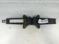 2017 Gmc Terrain Spare Scissor Car Jack - Oemusedautoparts1.com