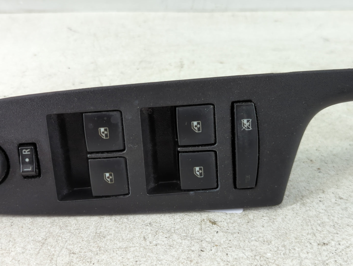 2010-2017 Gmc Terrain Master Power Window Switch Replacement Driver Side Left P/N:20917598 Fits OEM Used Auto Parts - Oemuse