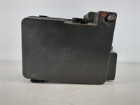 2016-2017 Gmc Terrain Fusebox Fuse Box Panel Relay Module P/N:84080470 Fits Fits 2016 2017 OEM Used Auto Parts - Oemusedauto