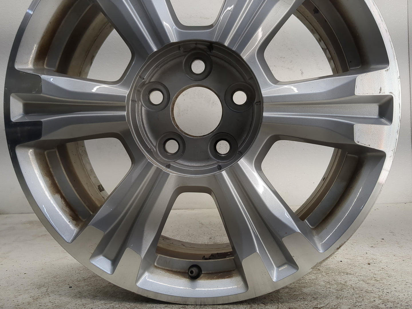 2014-2017 Gmc Terrain Oem Wheel Rim - Oemusedautoparts1.com