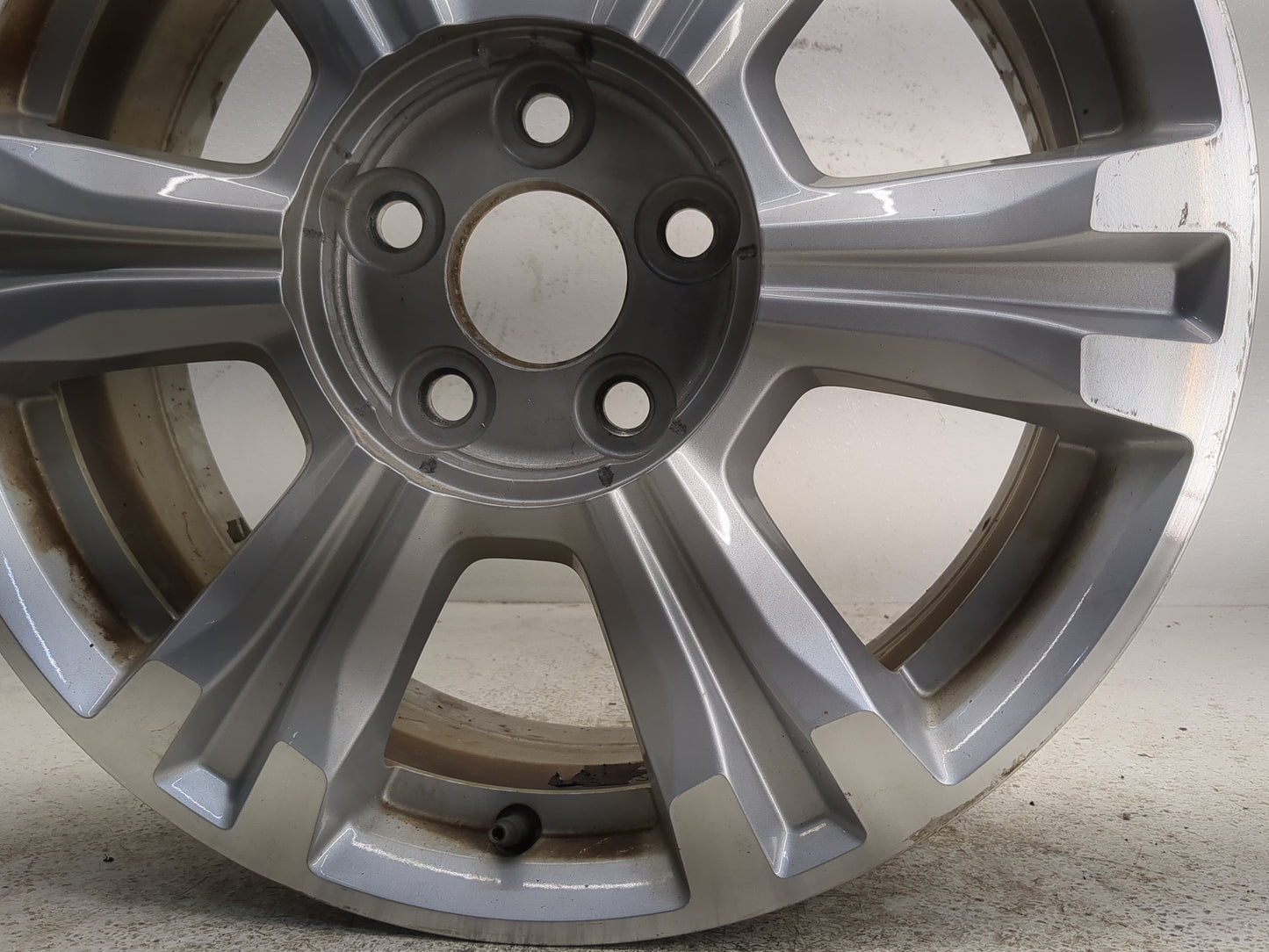 2014-2017 Gmc Terrain Oem Wheel Rim - Oemusedautoparts1.com