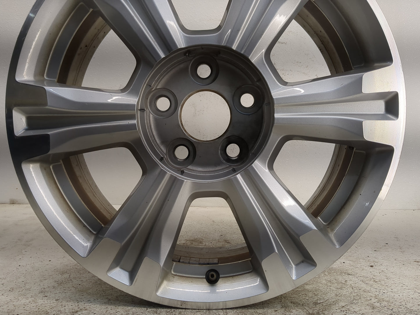 2014-2017 Gmc Terrain Oem Wheel Rim 1127768 - Oemusedautoparts1.com