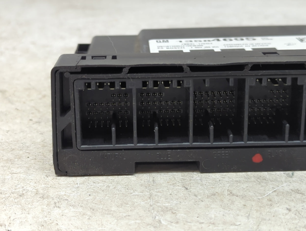 2013-2017 Gmc Terrain Body Control Module Bcm Inner Cabin Fuse Box 1128480 - Oemusedautoparts1.com
