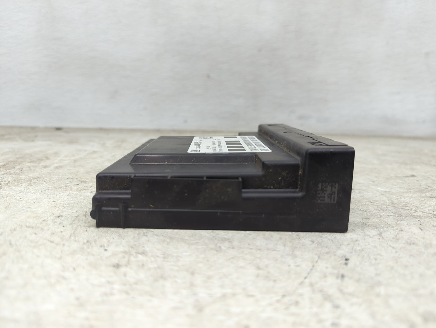 2013-2017 Gmc Terrain Body Control Module Bcm Inner Cabin Fuse Box - Oemusedautoparts1.com