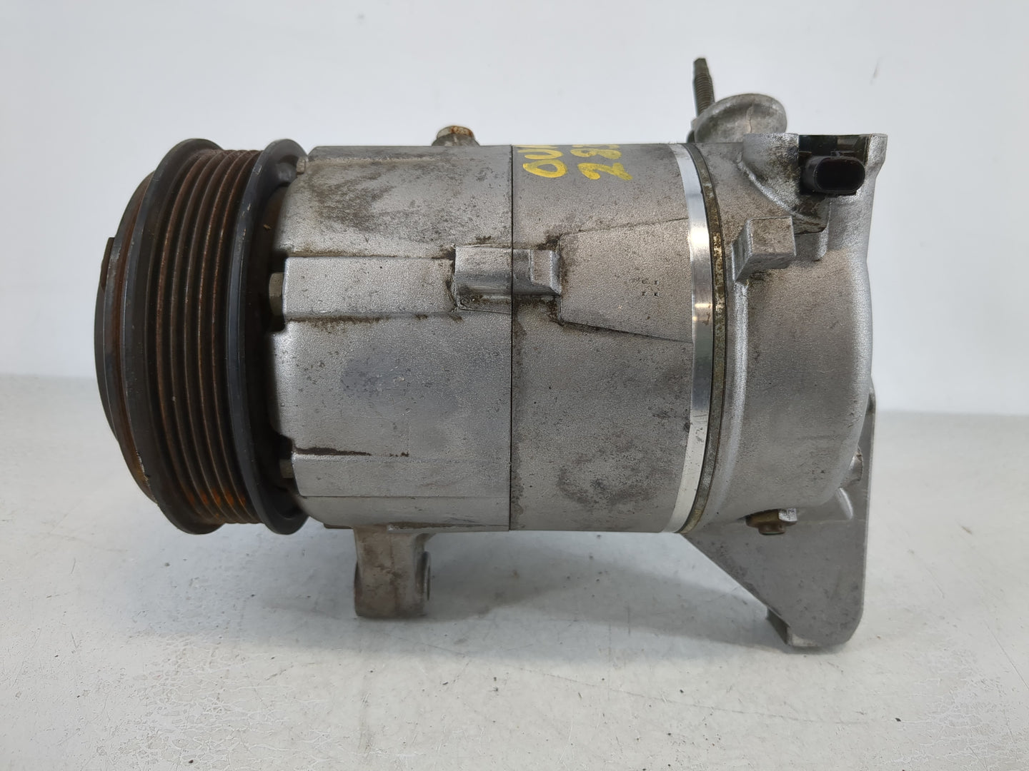 2016-2017 Gmc Terrain Air Conditioning A/c Ac Compressor Oem - Oemusedautoparts1.com