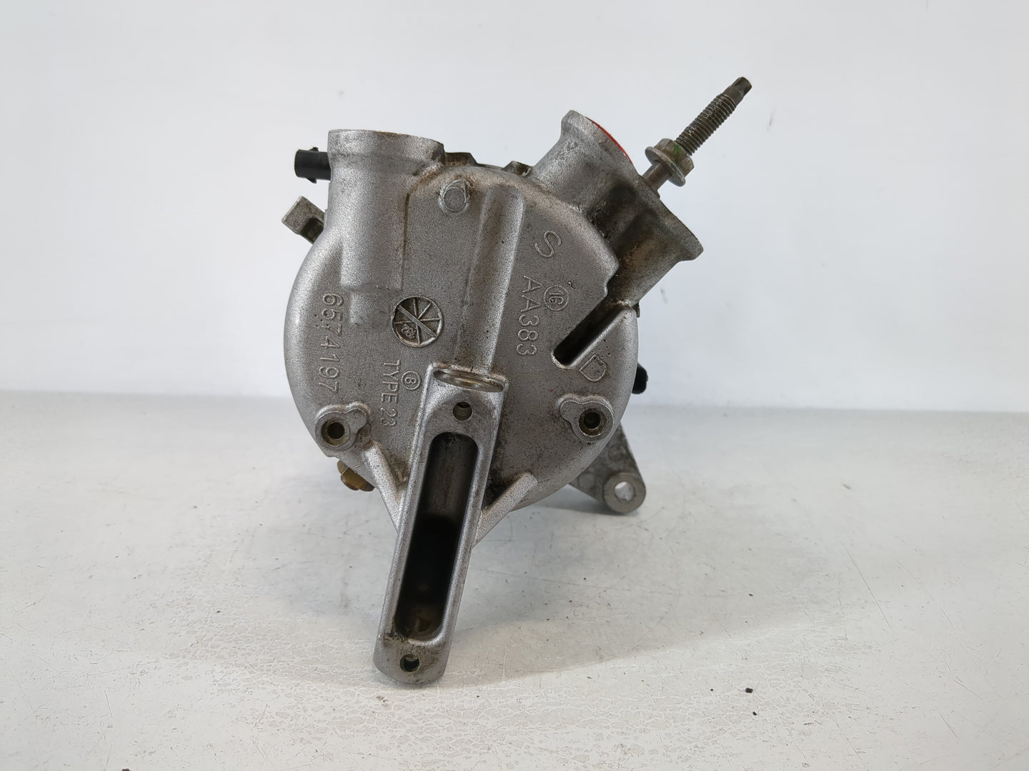 2016-2017 Gmc Terrain Air Conditioning A/c Ac Compressor Oem - Oemusedautoparts1.com