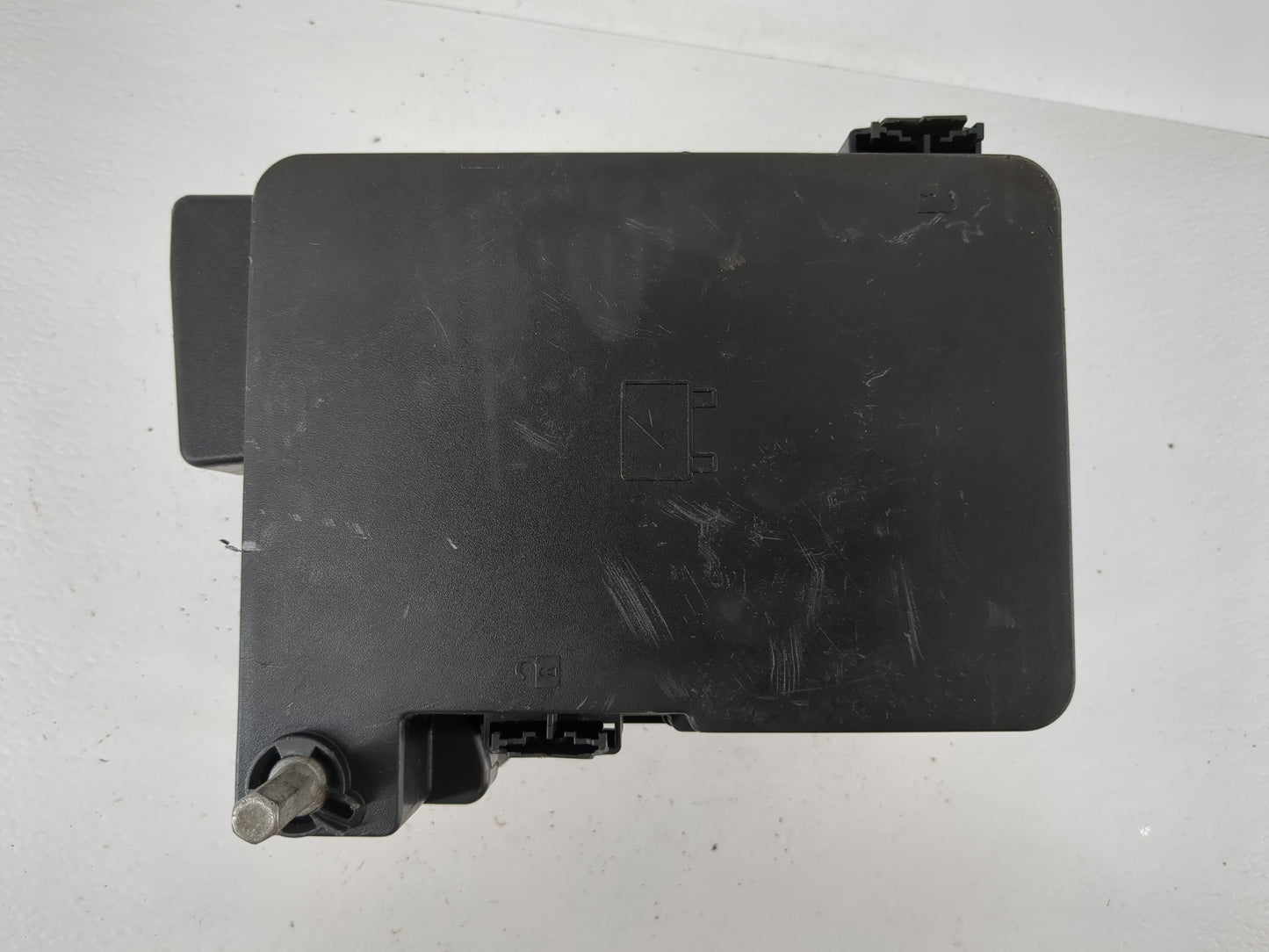 2017 Gmc Terrain Fusebox Fuse Box Panel Relay Module P/N:84080470 Fits OEM Used Auto Parts - Oemusedautoparts1.com