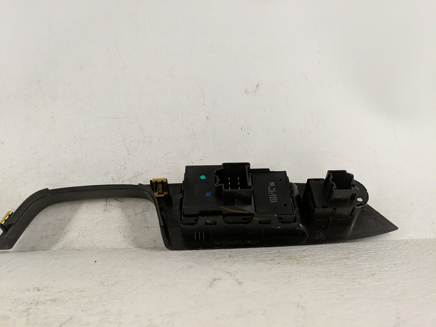 2010-2017 Gmc Terrain Master Power Window Switch Replacement Driver Side Left P/N:20917598 Fits OEM Used Auto Parts - Oemuse