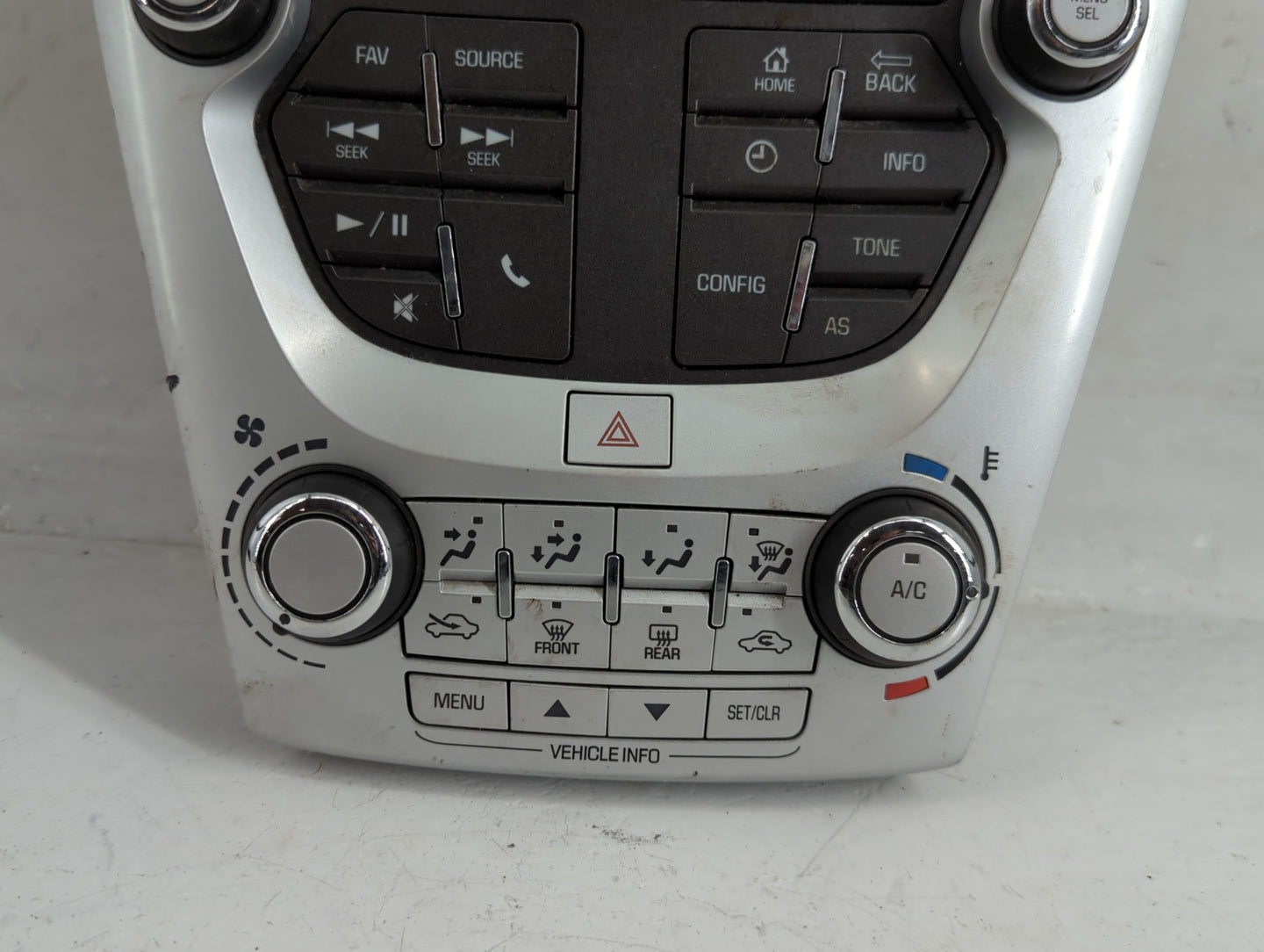 2016-2017 Gmc Terrain Radio Control Panel - Oemusedautoparts1.com