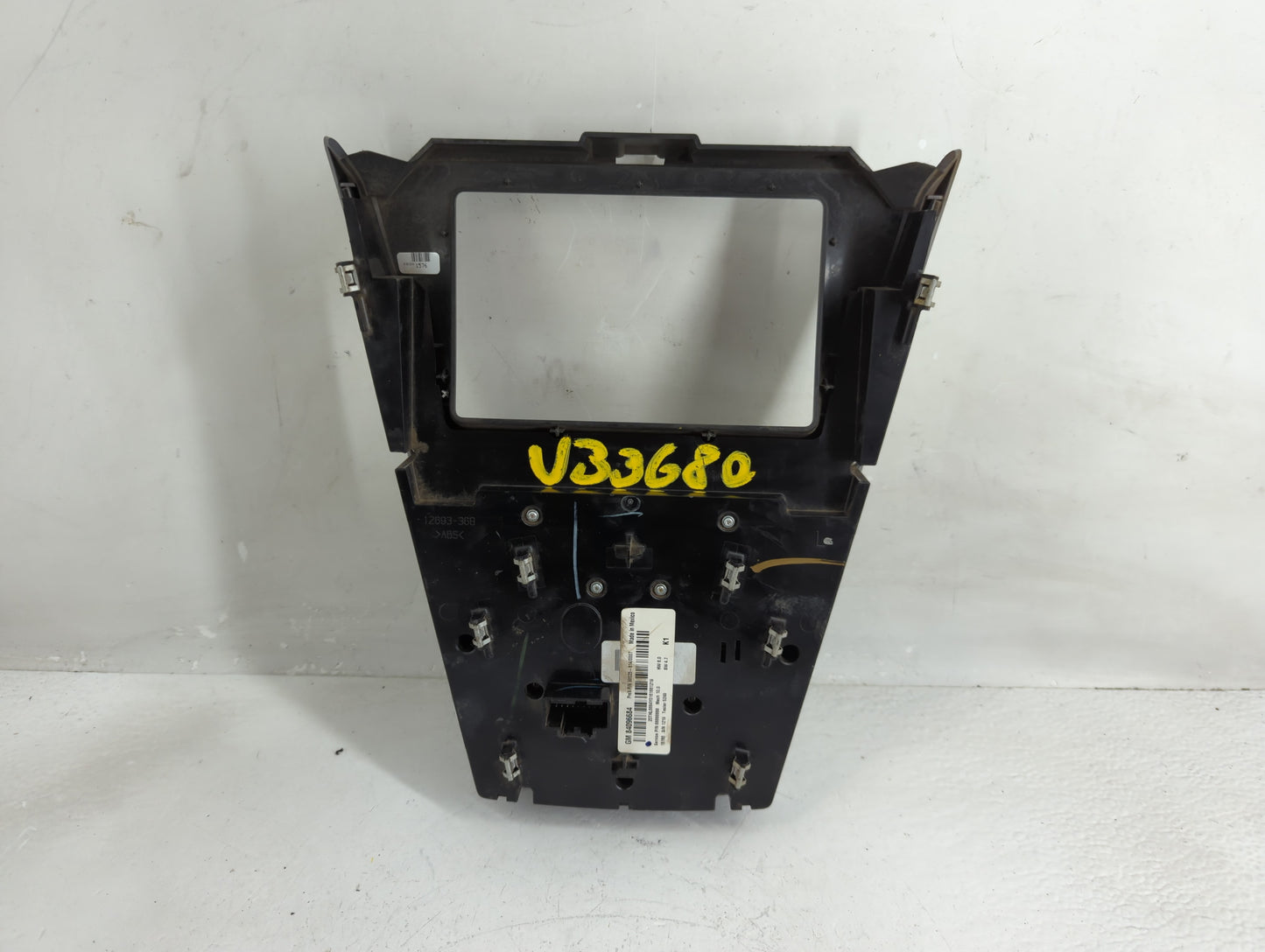 2016-2017 Gmc Terrain Radio Control Panel - Oemusedautoparts1.com