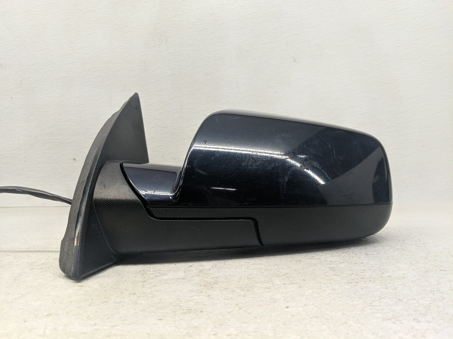 2015-2017 Gmc Terrain Driver Side View Mirror - Left Door Mirror OEM Used - Oemusedautoparts1.com