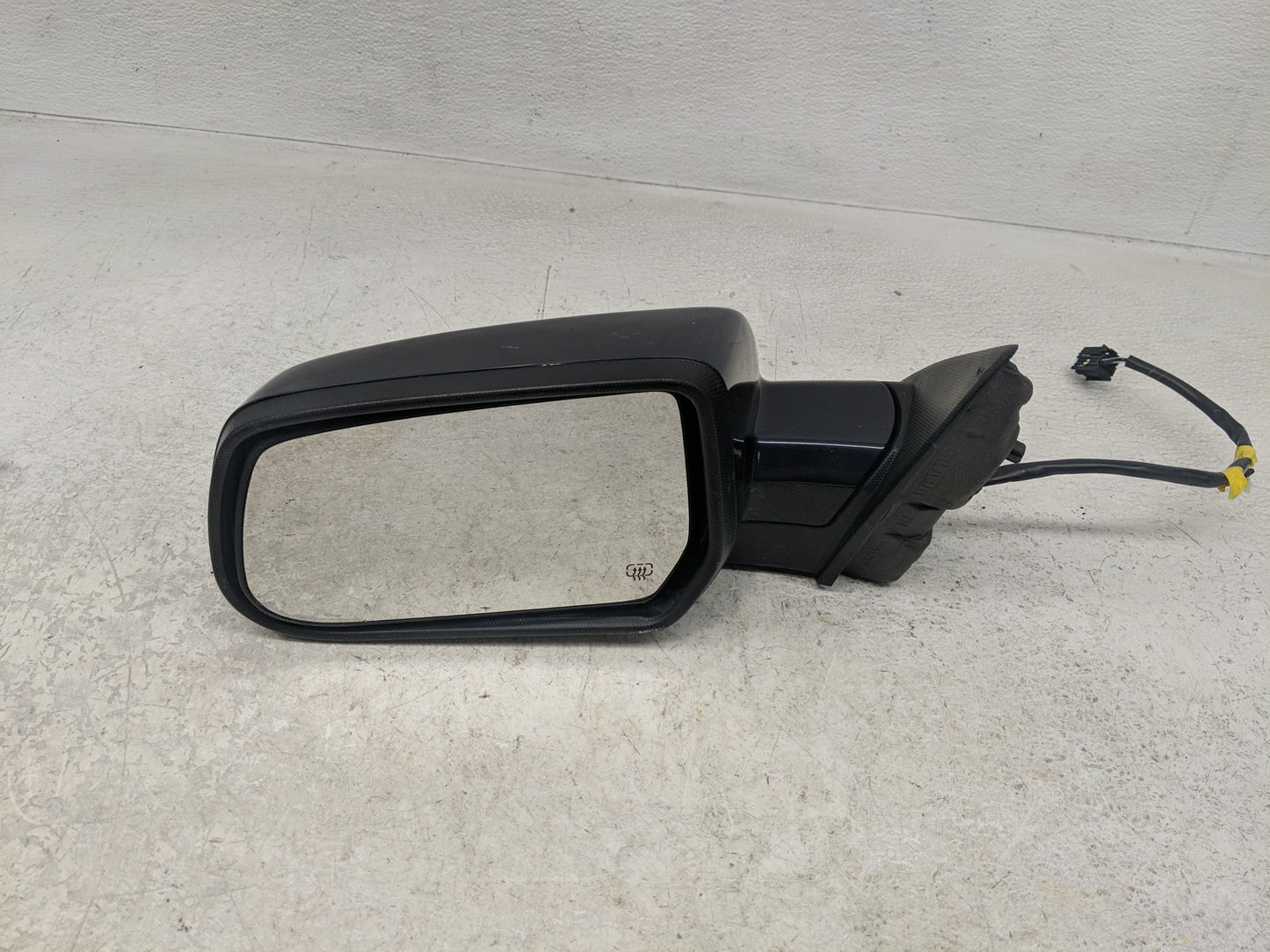 2015-2017 Gmc Terrain Driver Side View Mirror - Left Door Mirror OEM Used - Oemusedautoparts1.com