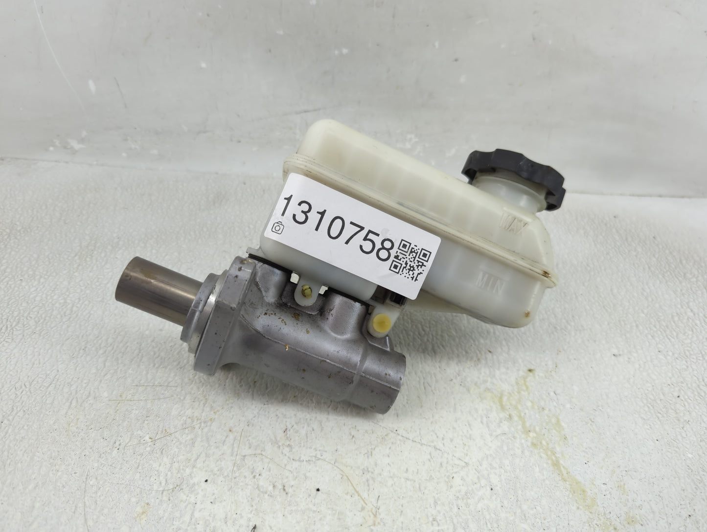 2011-2017 Gmc Terrain Brake Master Cylinder - Oemusedautoparts1.com