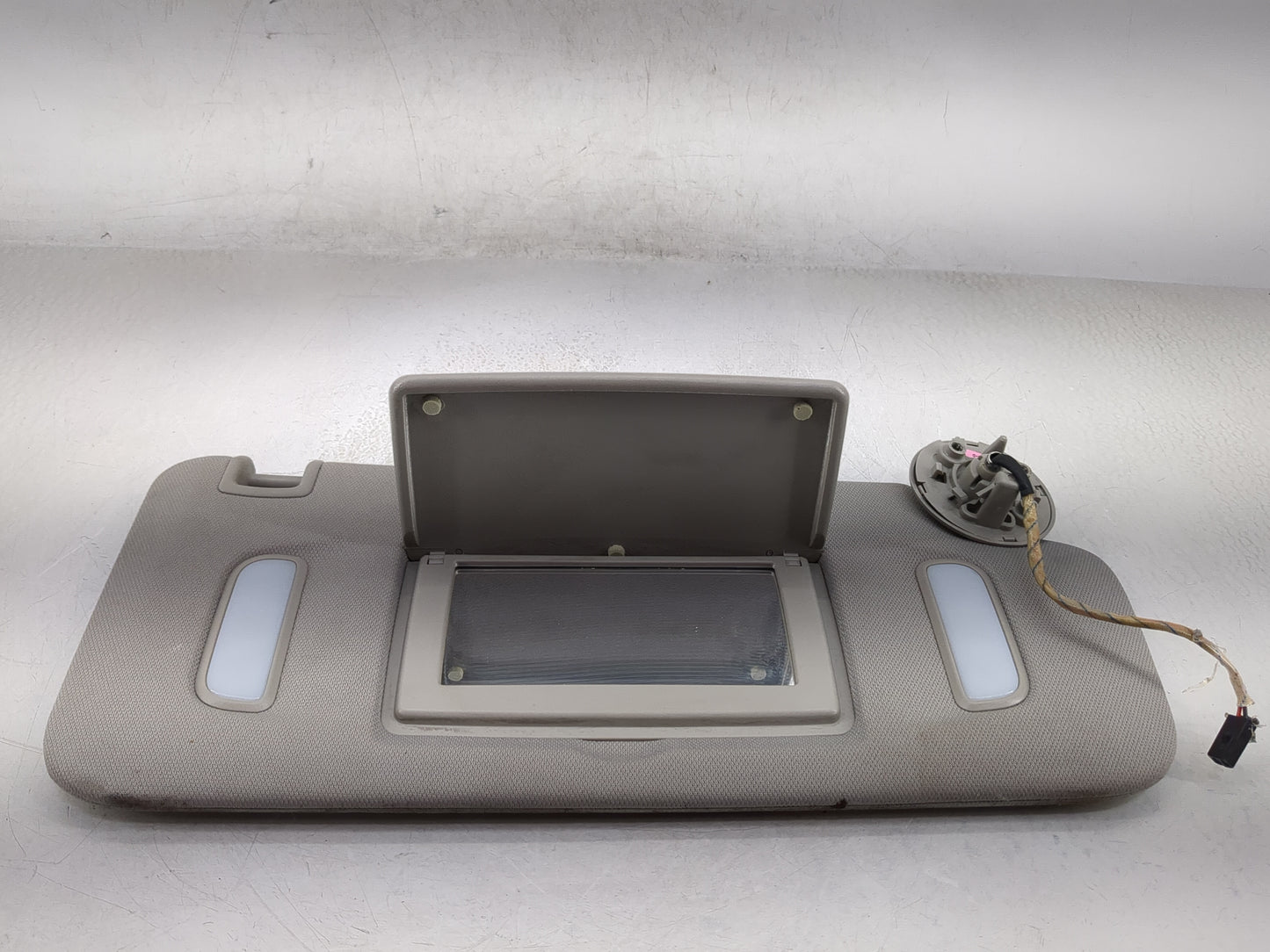 2010-2017 Gmc Terrain Sun Visor Shade Replacement Passenger Right Mirror Fits Fits 2010 2011 2012 2013 2014 2015 2016 2017 O