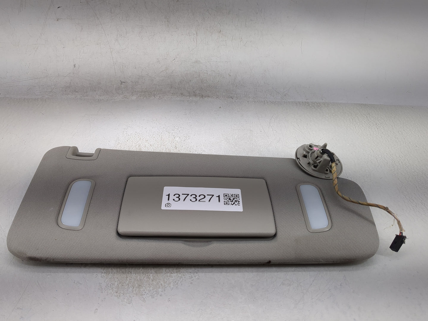 2010-2017 Gmc Terrain Sun Visor Shade Replacement Passenger Right Mirror Fits Fits 2010 2011 2012 2013 2014 2015 2016 2017 O