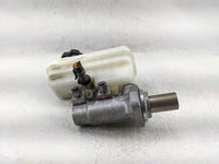 2011-2017 Gmc Terrain Brake Master Cylinder 1376842 - Oemusedautoparts1.com