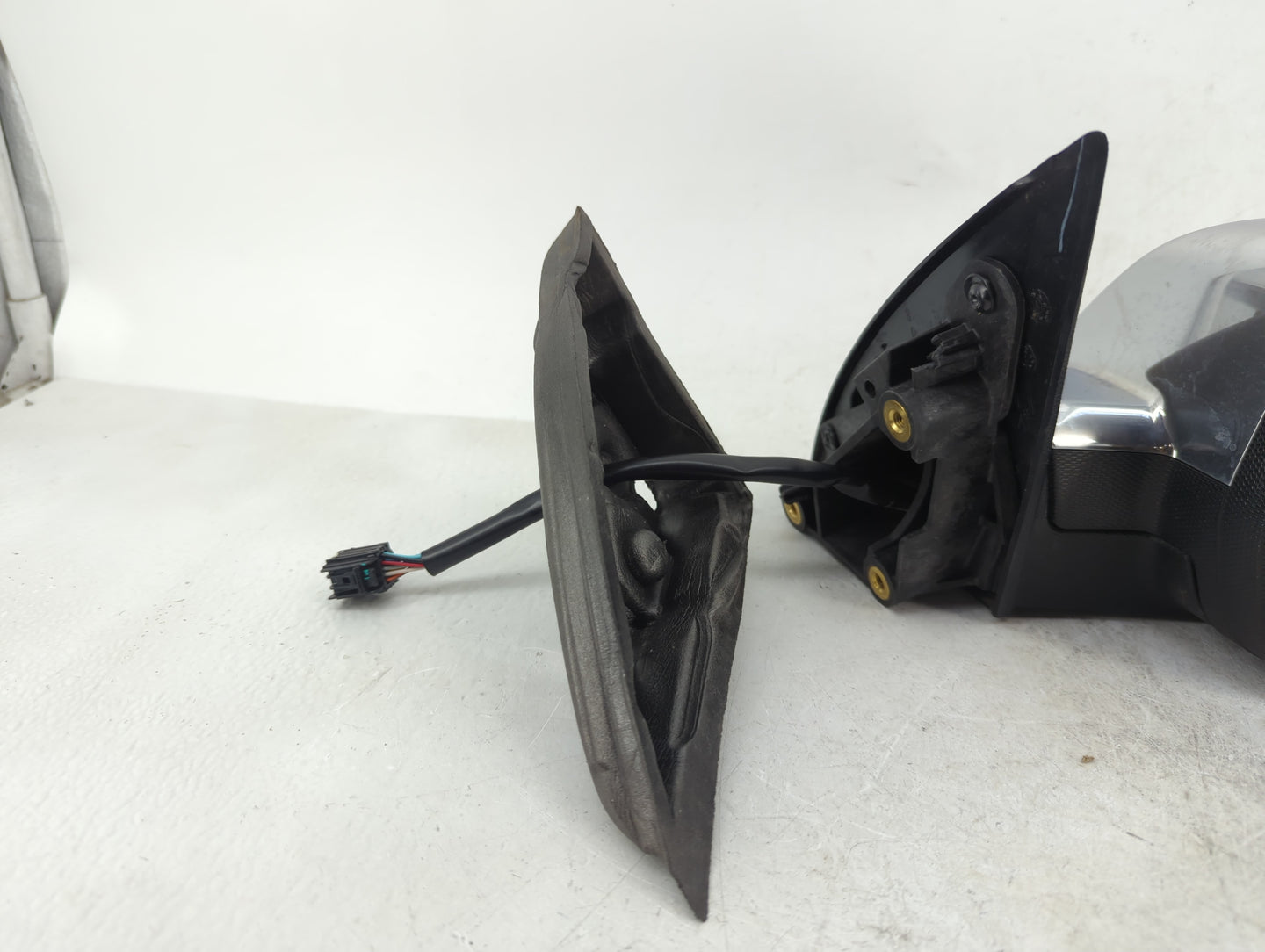 2016-2017 Gmc Terrain Passenger Side View Mirror - Right Door Mirror OEM Used - Oemusedautoparts1.com