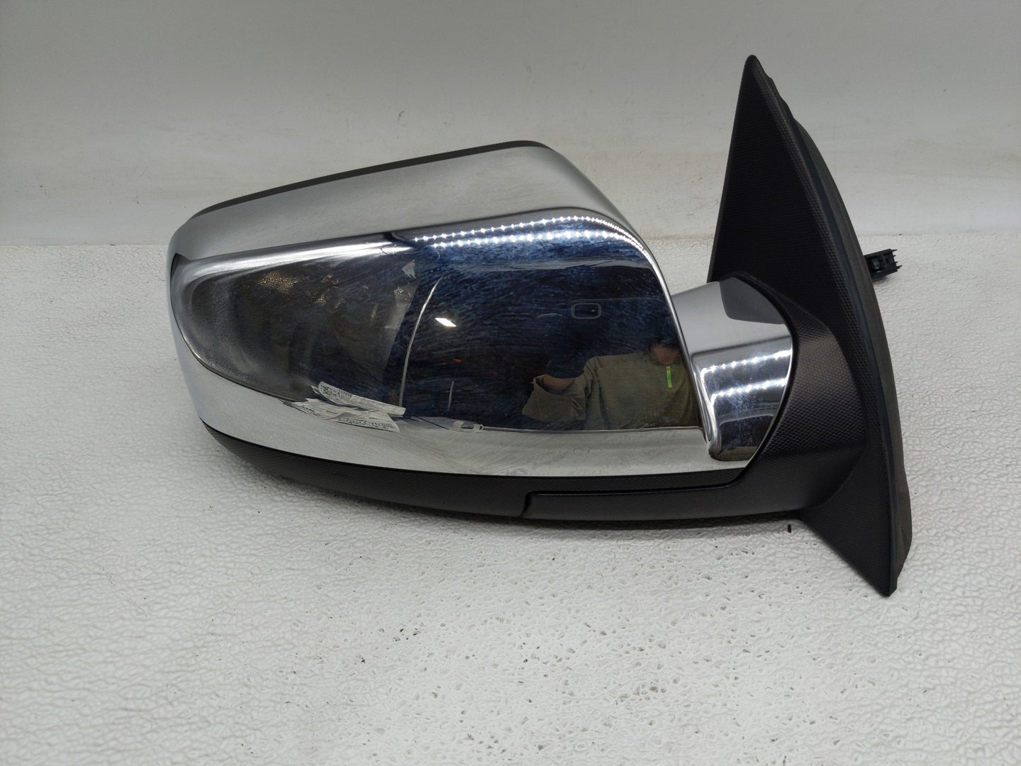 2015-2017 Gmc Terrain Passenger Side View Mirror - Right Door Mirror OEM Used - Oemusedautoparts1.com
