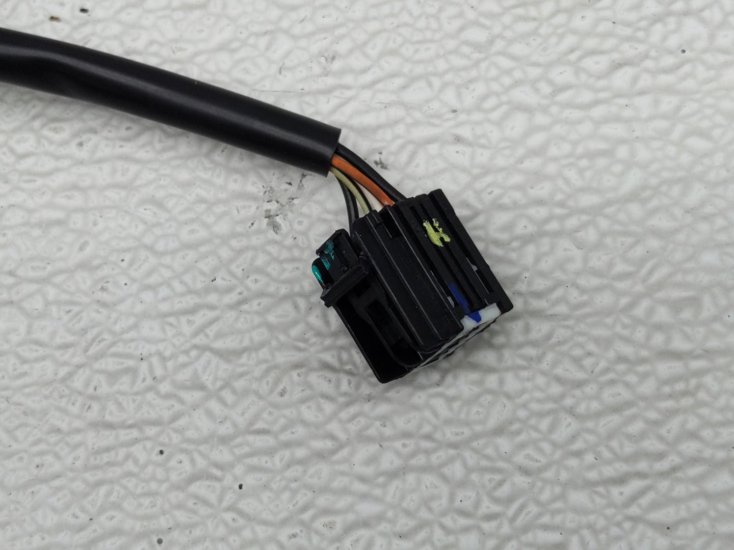 2015-2017 Gmc Terrain Passenger Side View Mirror - Right Door Mirror OEM Used - Oemusedautoparts1.com
