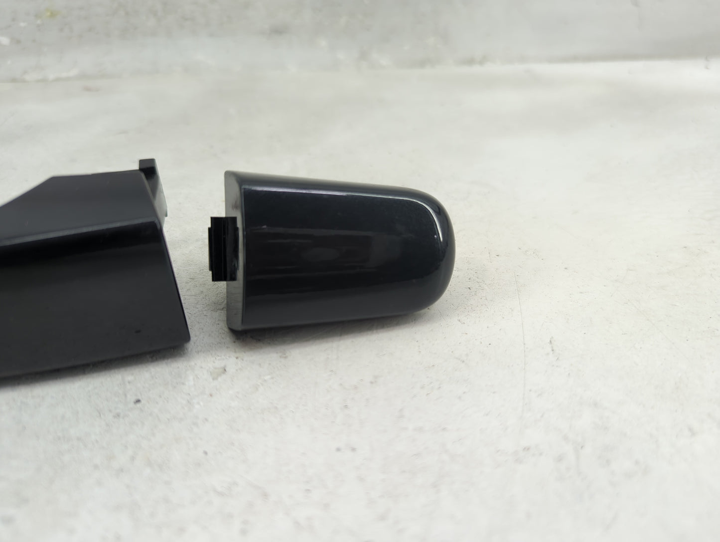 2010-2017 Gmc Terrain Driver Front Left Door Handle Exterior Assembly 1416463 - Oemusedautoparts1.com