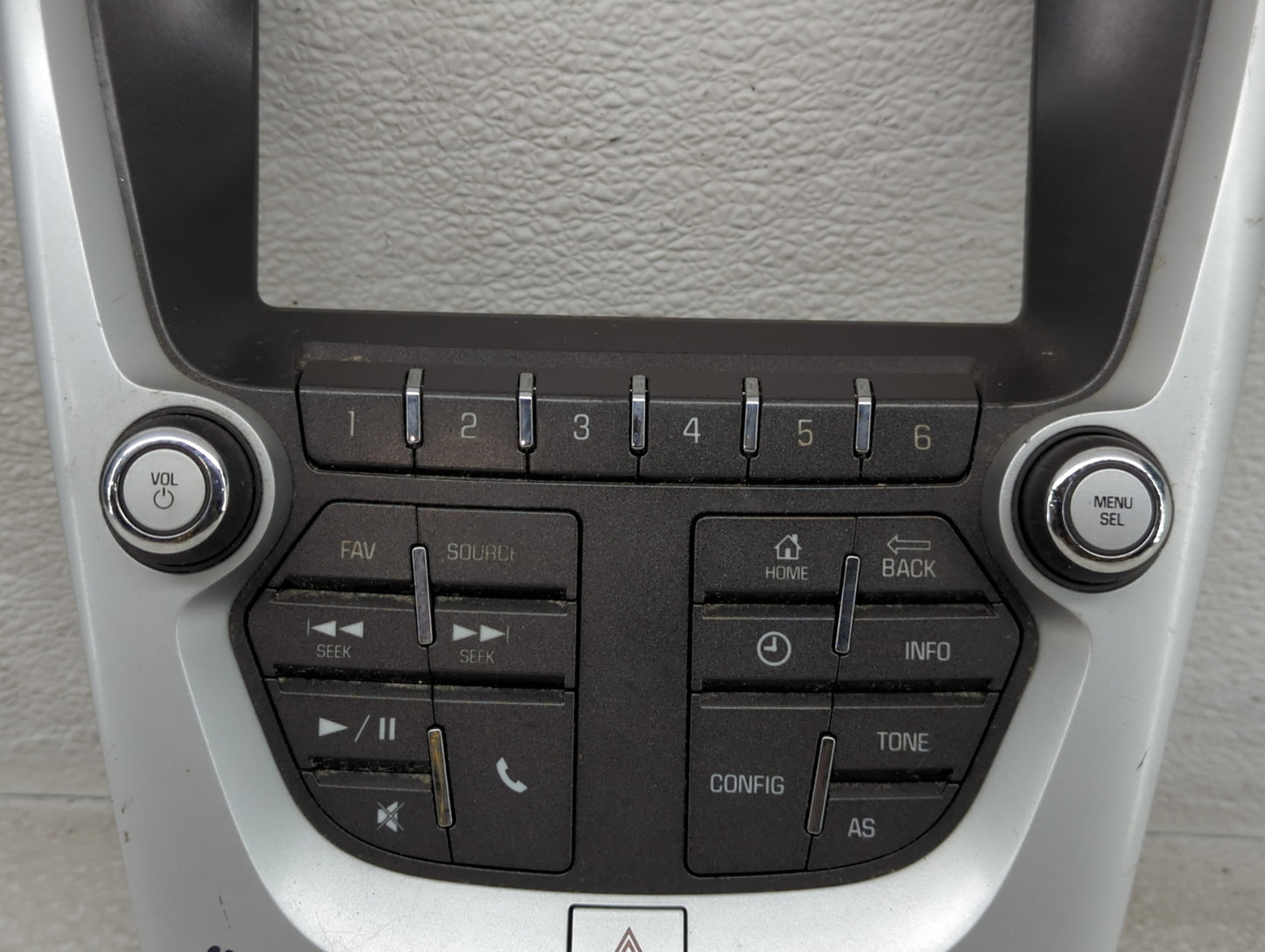 2016-2017 Gmc Terrain Radio AM FM Cd Player Receiver Replacement P/N:84096684 Fits Fits 2016 2017 OEM Used Auto Parts - Oemu