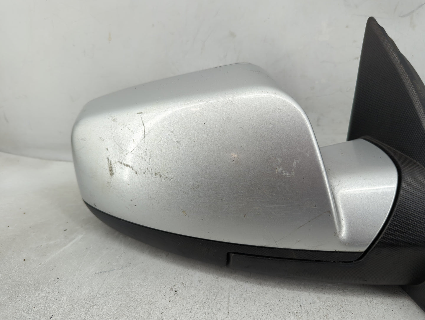 2015-2017 Gmc Terrain Passenger Side View Mirror - Right Door Mirror OEM Used - Oemusedautoparts1.com