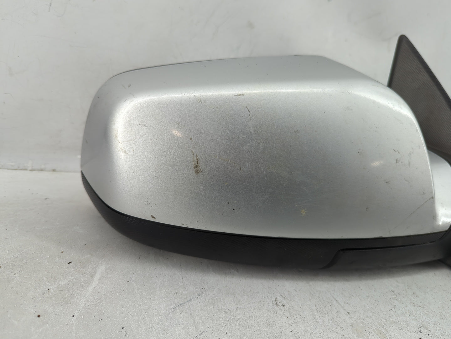 2015-2017 Gmc Terrain Passenger Side View Mirror - Right Door Mirror OEM Used - Oemusedautoparts1.com