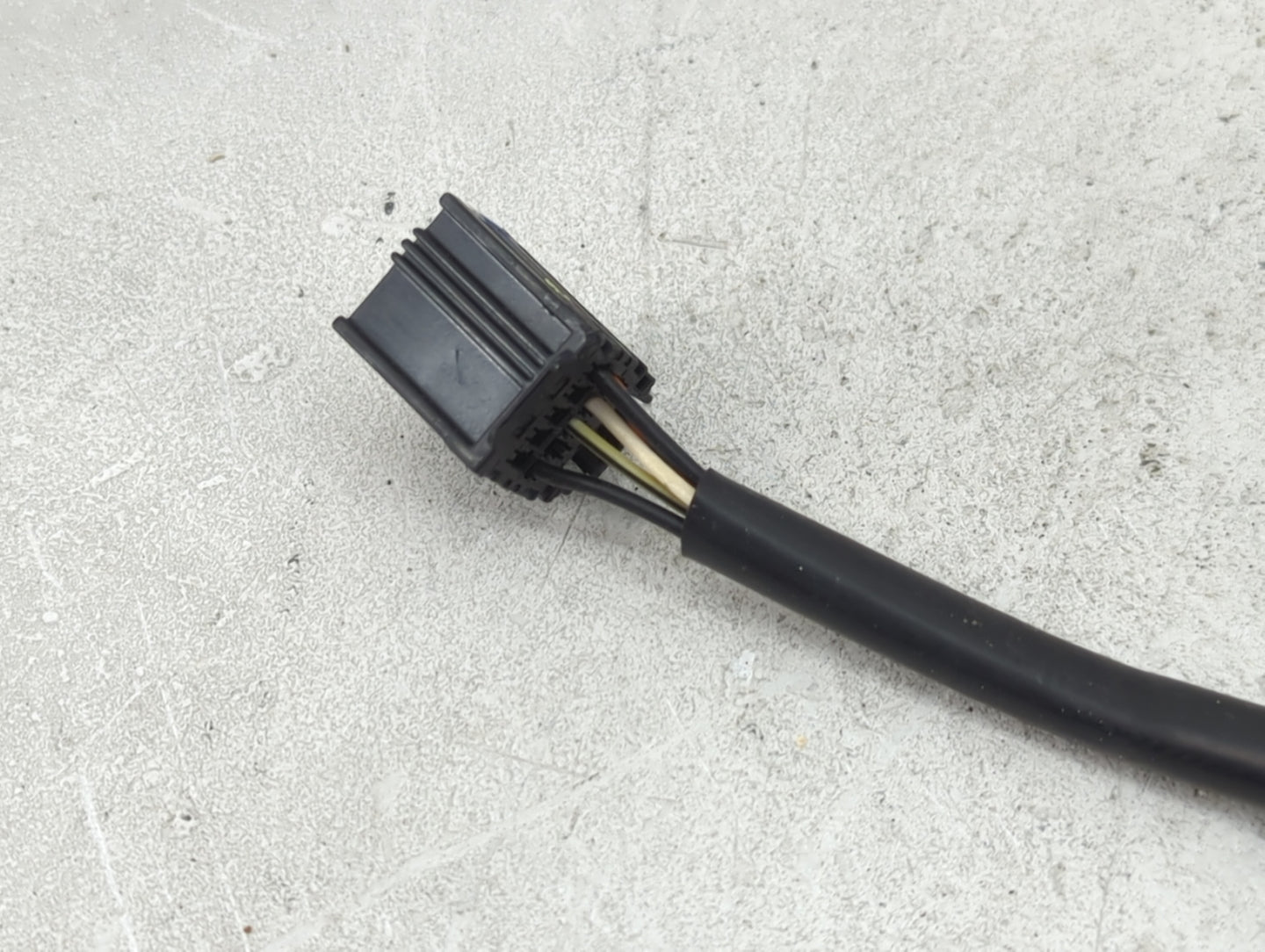 2015-2017 Gmc Terrain Passenger Side View Mirror - Right Door Mirror OEM Used - Oemusedautoparts1.com