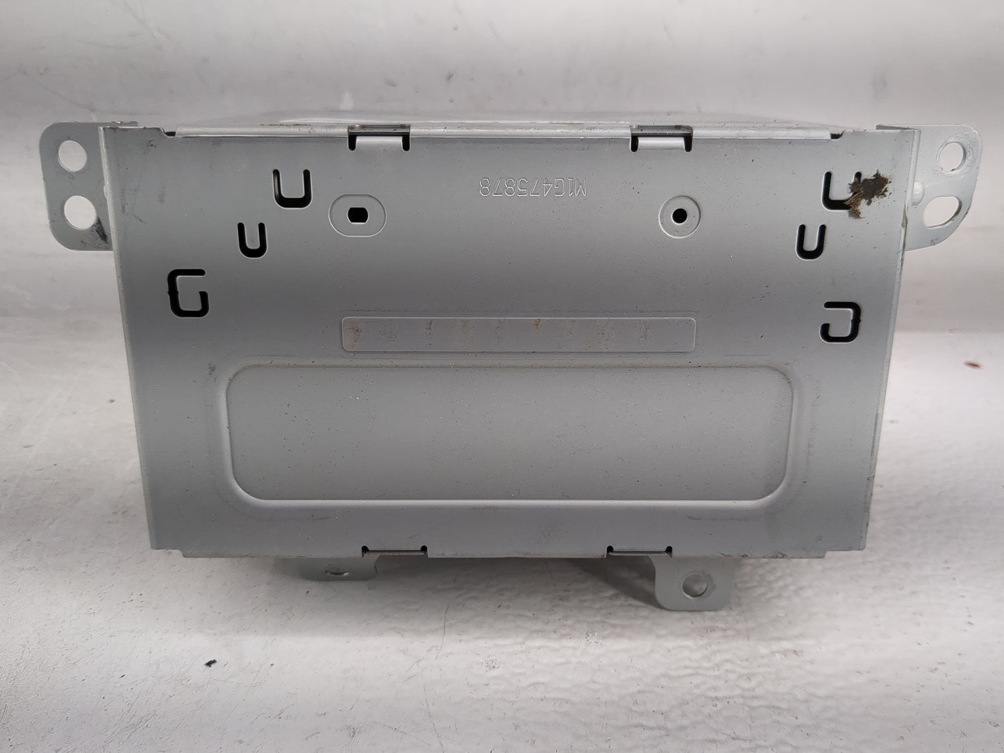 2016-2017 Gmc Terrain Radio AM FM Cd Player Receiver Replacement P/N:84064076 Fits Fits 2016 2017 OEM Used Auto Parts - Oemu