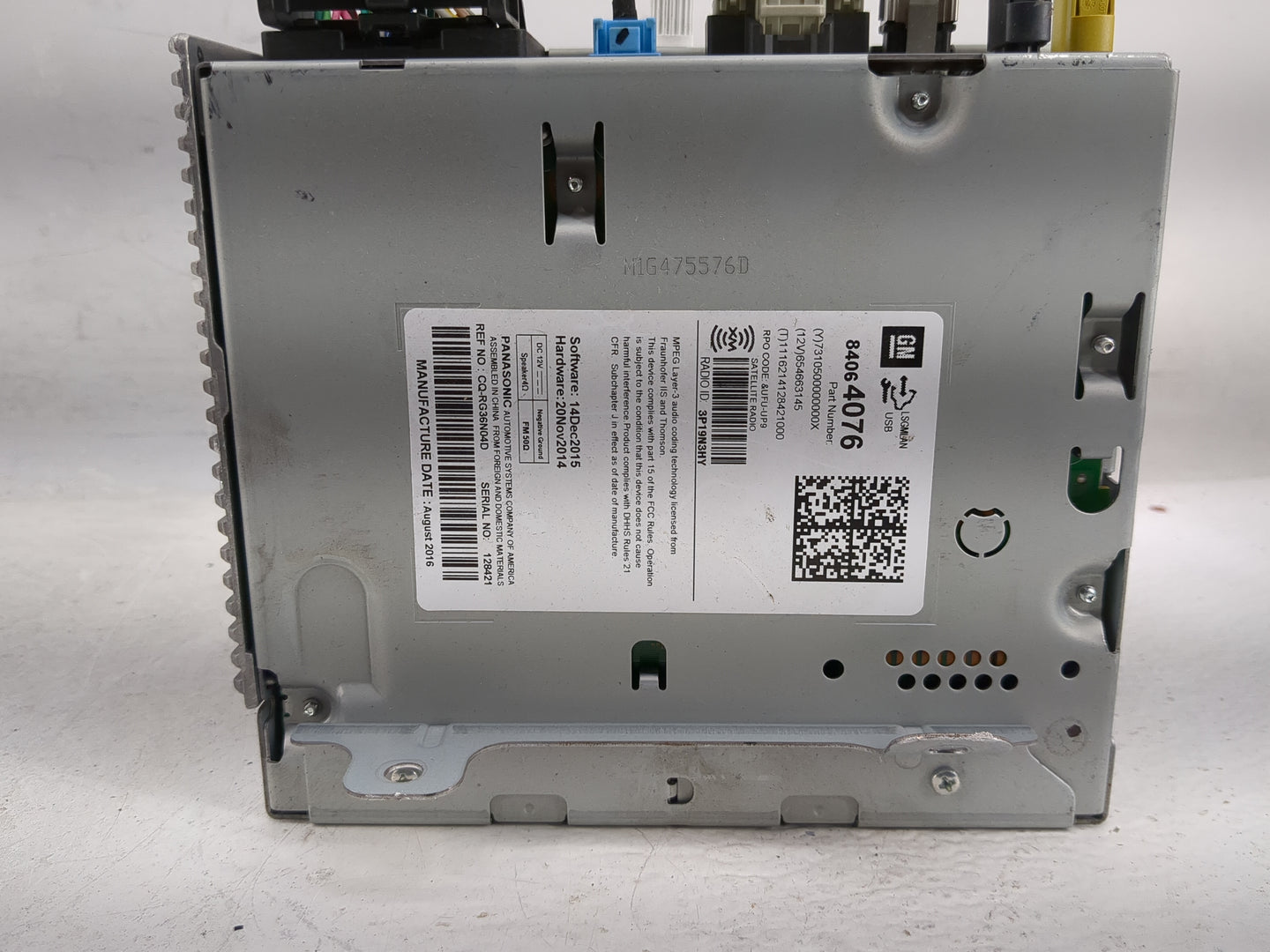 2016-2017 Gmc Terrain Radio AM FM Cd Player Receiver Replacement P/N:84064076 Fits Fits 2016 2017 OEM Used Auto Parts - Oemu
