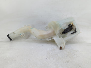 2017-2017 Gmc Terrain Windshield Washer Fluid Reservoir Bottle Oem - Oemusedautoparts1.com