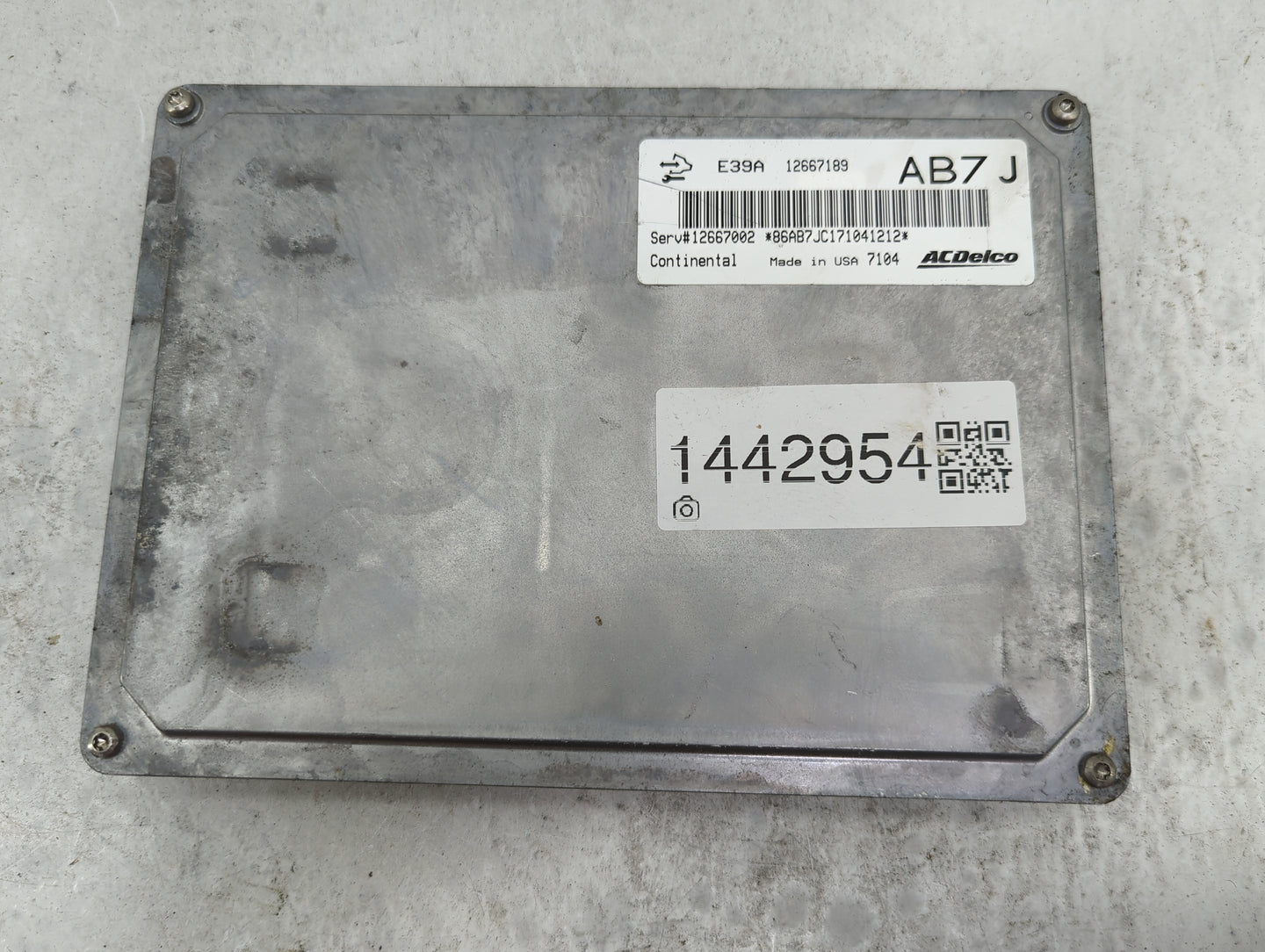 2017 Gmc Terrain PCM Engine Control Computer ECU ECM PCU OEM P/N:12667189 12667002 Fits Fits 2018 2019 2020 OEM Used Auto Pa