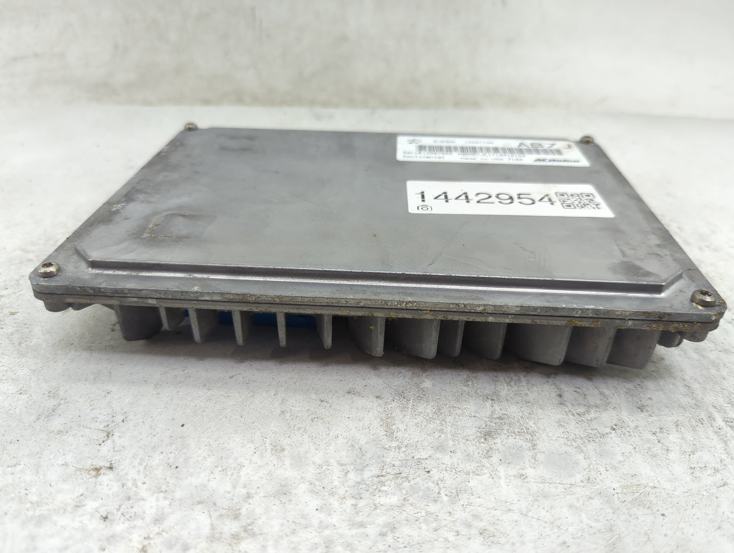 2017 Gmc Terrain PCM Engine Control Computer ECU ECM PCU OEM P/N:12667189 12667002 Fits Fits 2018 2019 2020 OEM Used Auto Pa