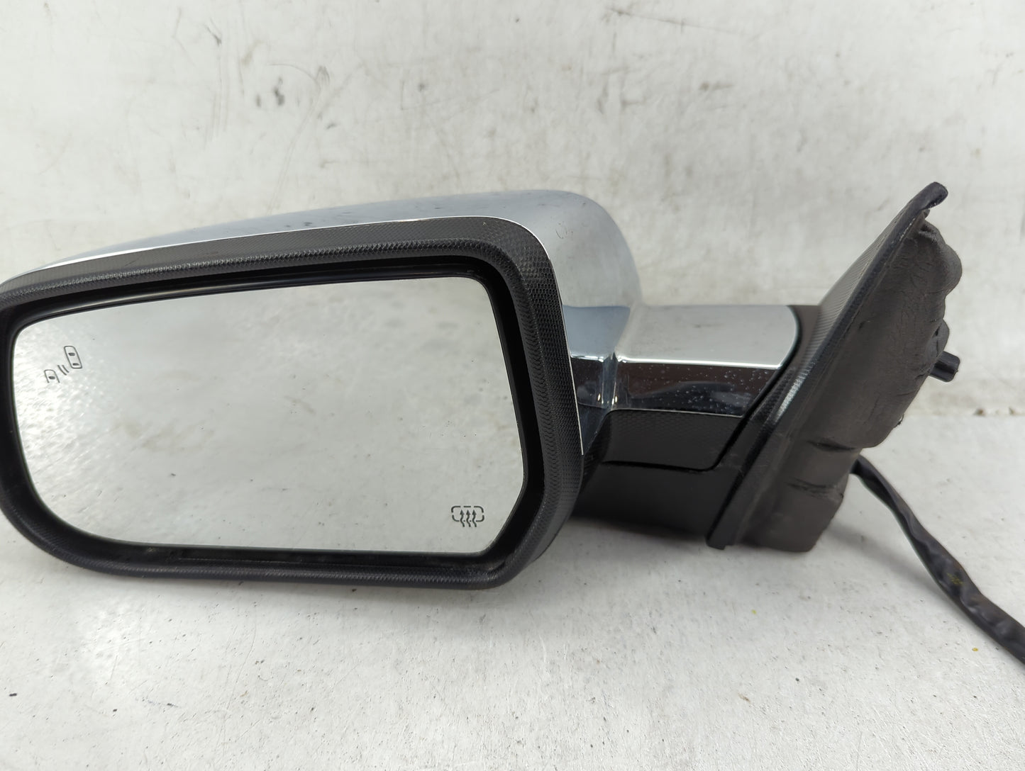 2016-2017 Gmc Terrain Passenger Side View Mirror - Right Door Mirror OEM Used - Oemusedautoparts1.com