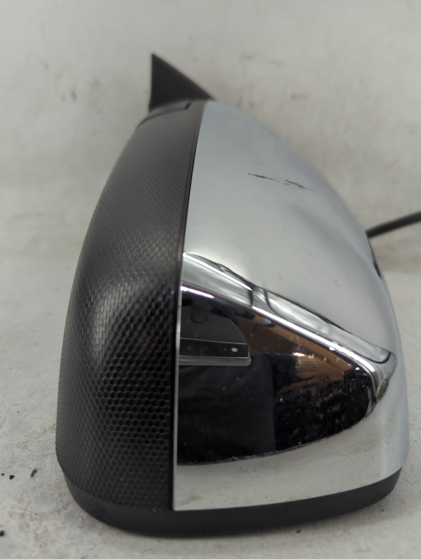 2016-2017 Gmc Terrain Passenger Side View Mirror - Right Door Mirror OEM Used - Oemusedautoparts1.com