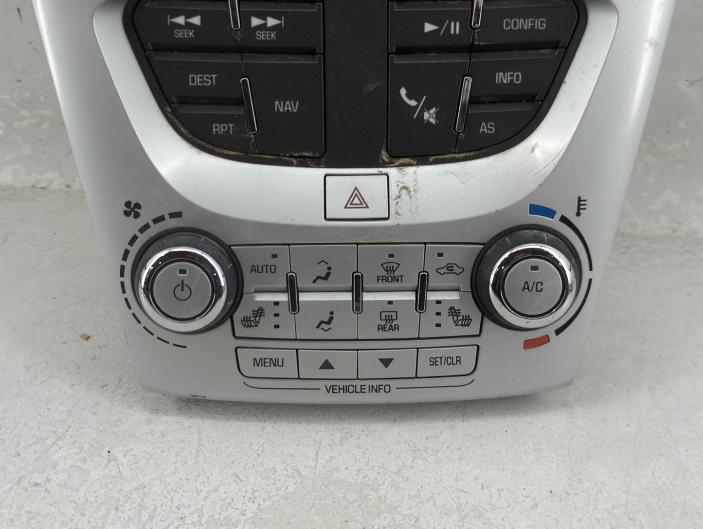 2016-2017 Gmc Terrain Radio Control Panel - Oemusedautoparts1.com
