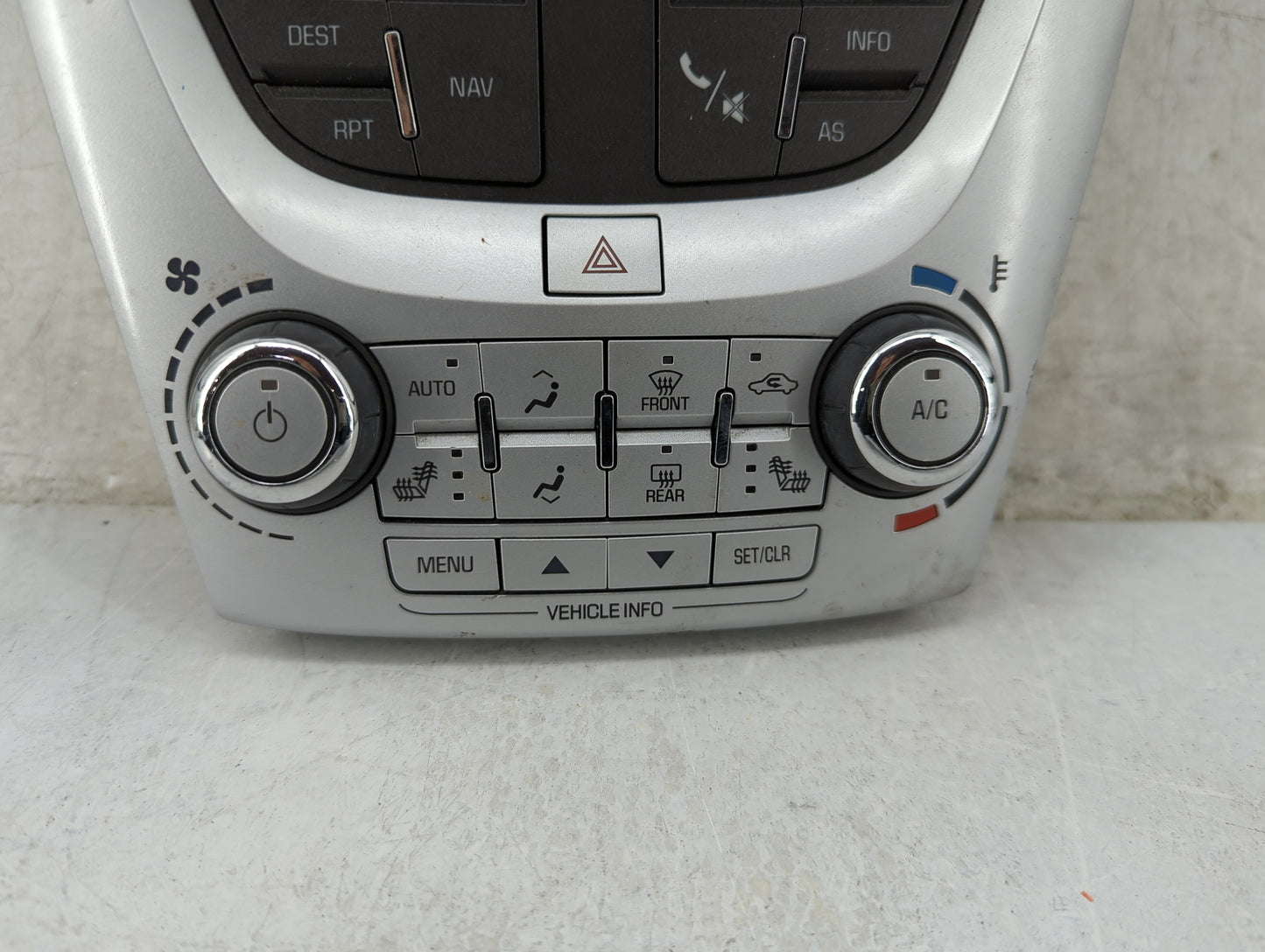 2016-2017 Gmc Terrain Radio Control Panel 1464502 - Oemusedautoparts1.com