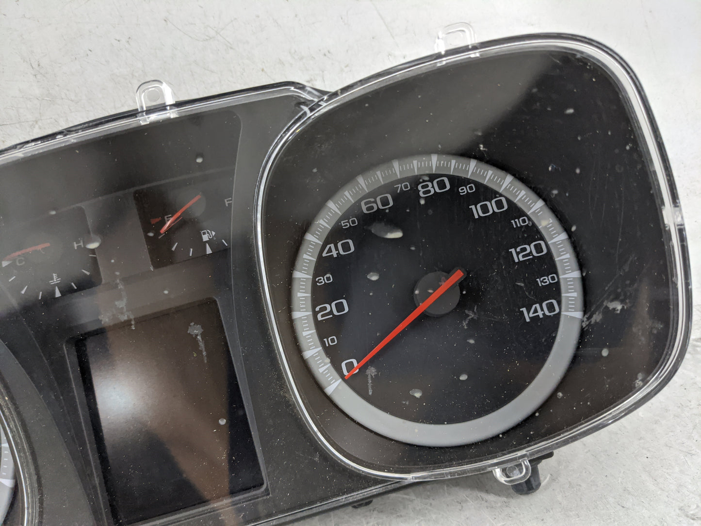 2013-2017 Gmc Terrain Instrument Cluster Speedometer Gauges P/N:23265867 A2C38135405 Miles:87K Fits Fits 2013 2014 2015 2016
