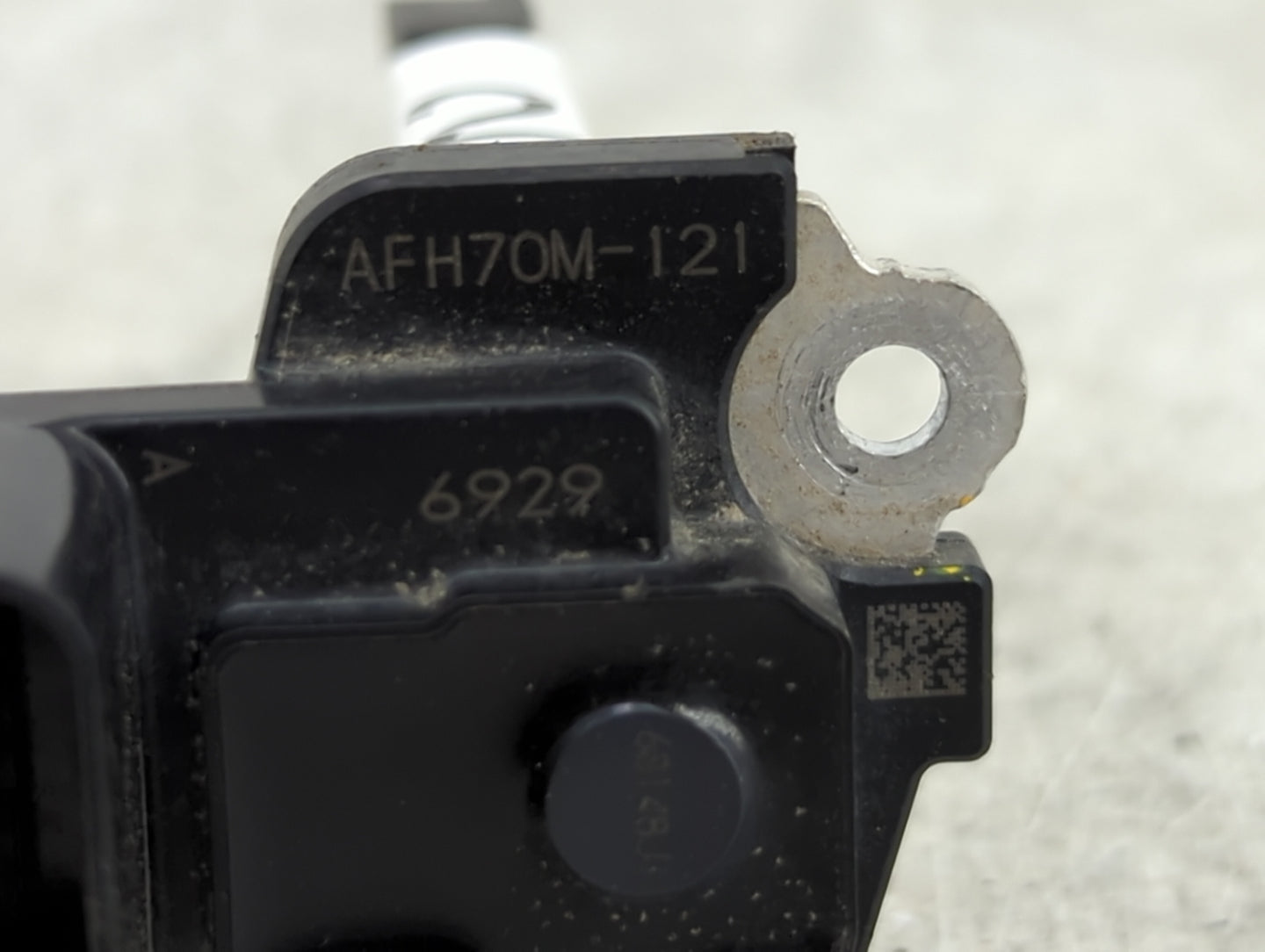 2012-2017 Gmc Terrain Mass Air Flow Meter Maf 1487324 - Oemusedautoparts1.com