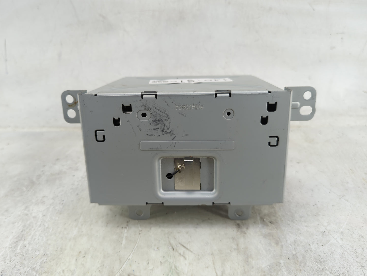 2016-2017 Gmc Terrain Radio AM FM Cd Player Receiver Replacement P/N:84064071 CN-SG26N04D, GA-130-COLR-NT Fits Fits 2016 201