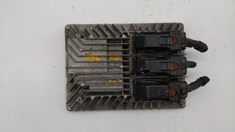 compare product 2017 Gmc Terrain PCM Engine Control Computer ECU ECM PCU OEM P/N:12666070 12667189, 12685918, 12670801 Fits Fits 2018 2019 2020 OEM Used Auto Parts