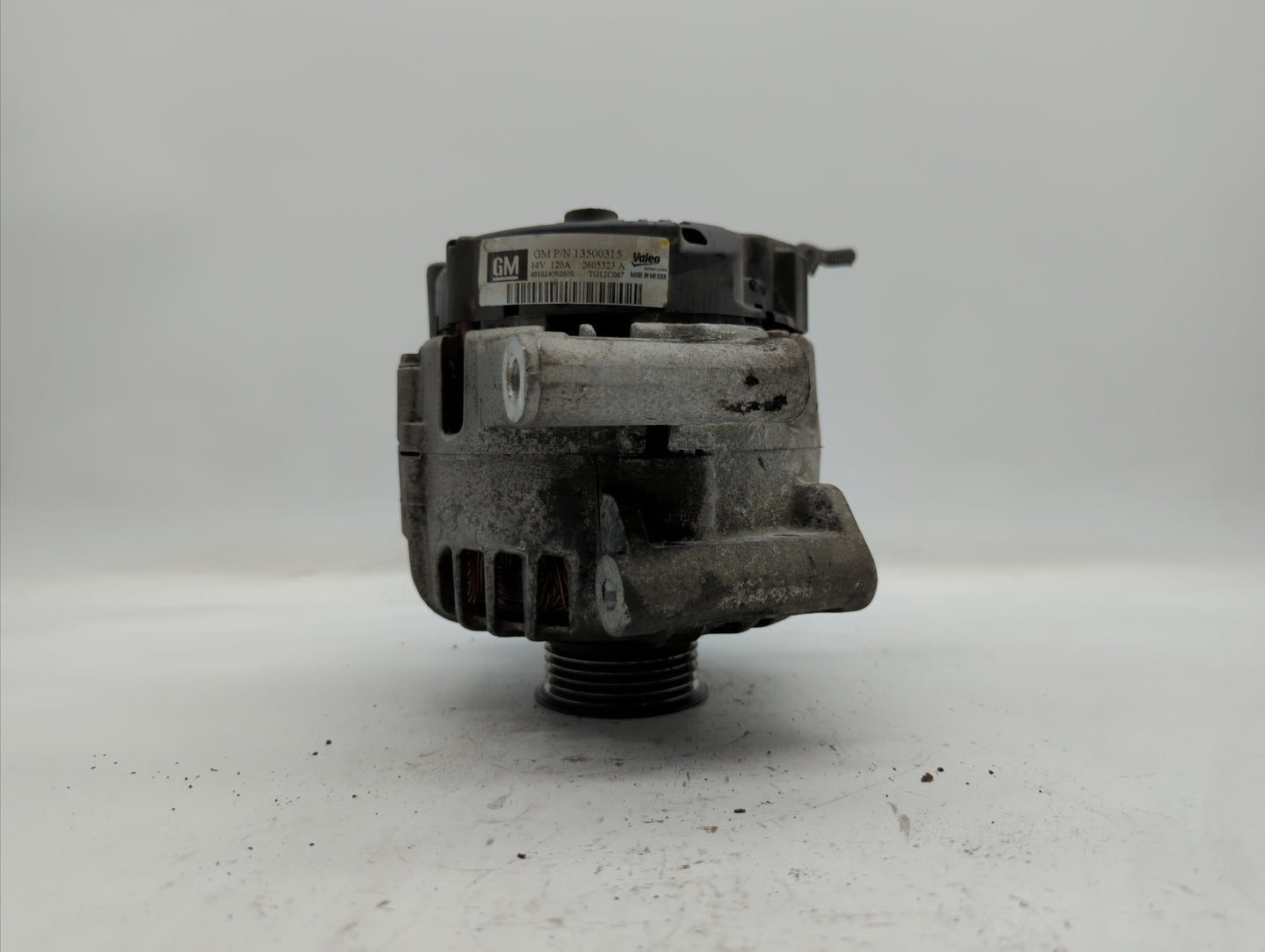 2010-2017 Gmc Terrain Alternator Replacement Generator Charging Assembly Engine OEM P/N:13588328 13512759 Fits OEM Used Auto