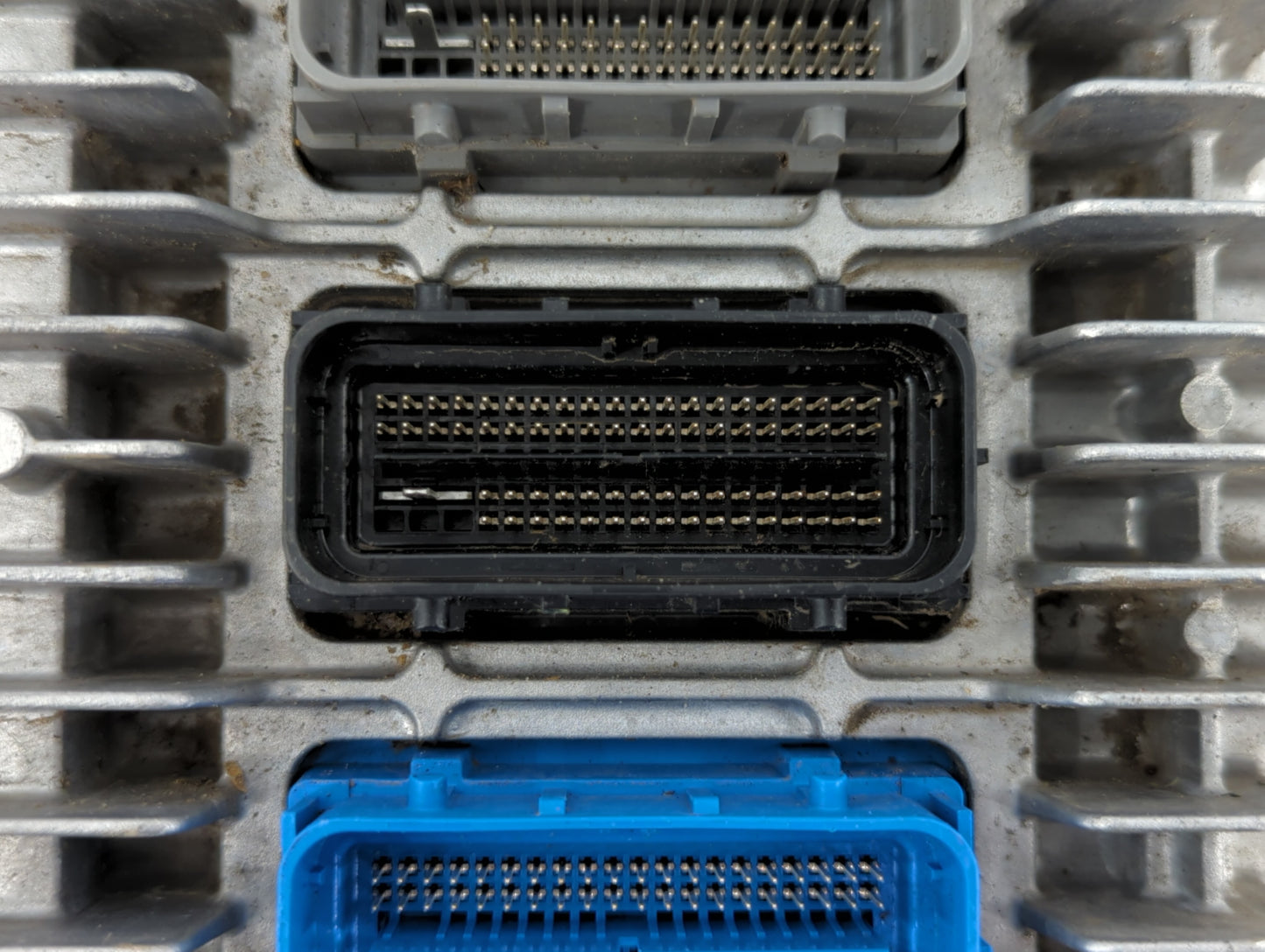 2017 Gmc Terrain PCM Engine Control Computer ECU ECM PCU OEM P/N:12667002 Fits Fits 2018 2019 OEM Used Auto Parts - Oemuseda