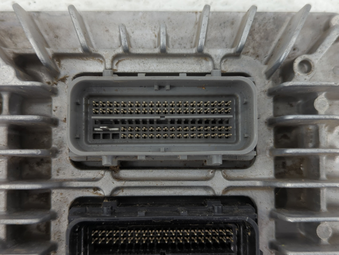 2017 Gmc Terrain PCM Engine Control Computer ECU ECM PCU OEM P/N:12667002 Fits Fits 2018 2019 OEM Used Auto Parts - Oemuseda