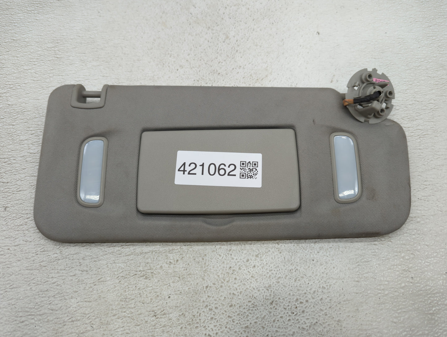 2010-2017 Gmc Terrain Sun Visor Shade Replacement Passenger Right Mirror Fits Fits 2010 2011 2012 2013 2014 2015 2016 2017 O